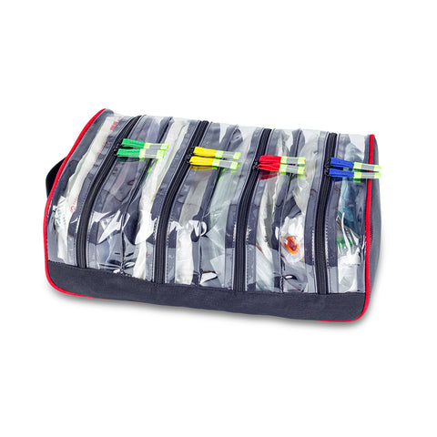 Bolso con 4 bolsillos transparentes con código de colores en sus tiradores (azul, rojo, amarillo y verde)